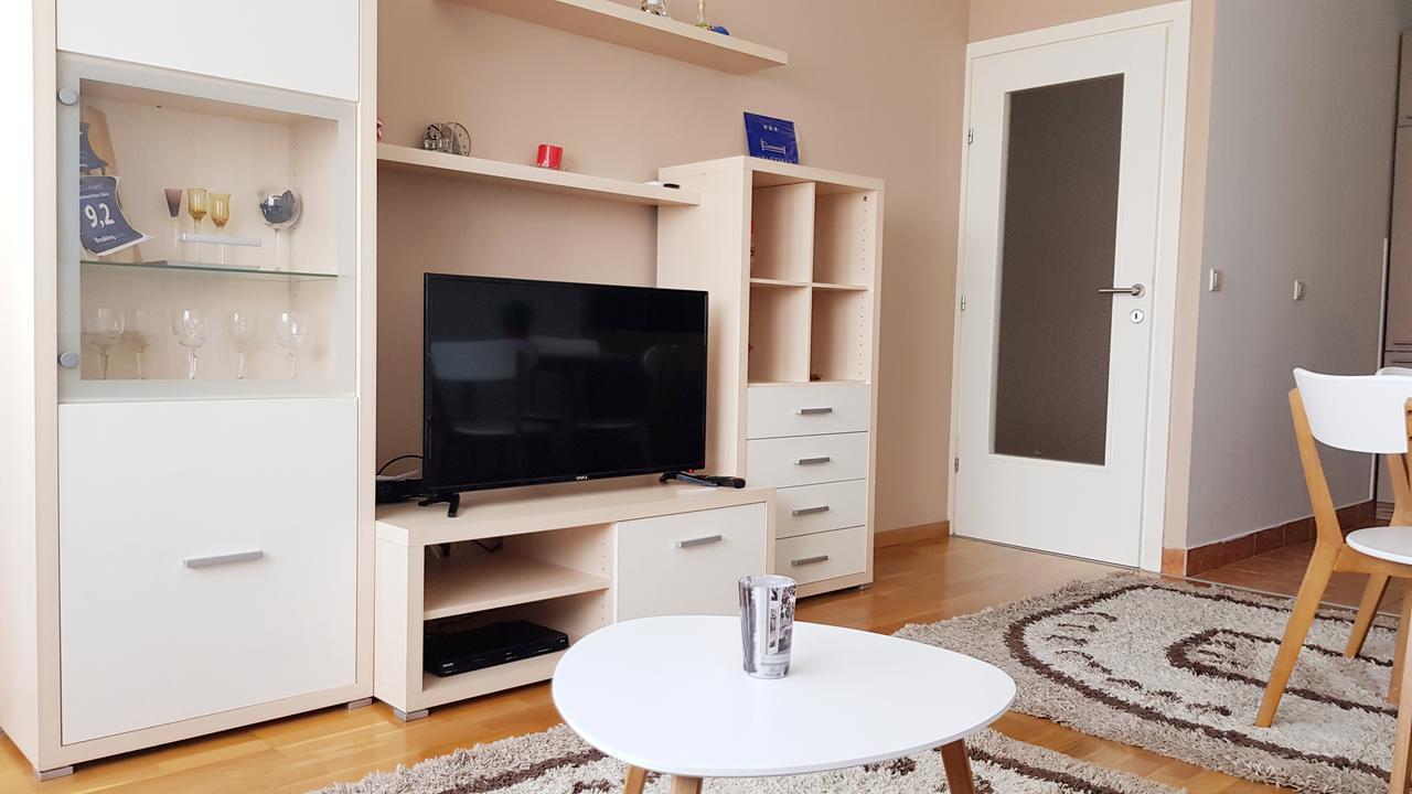 Apartment Petar I Dora Zagreb Exterior foto